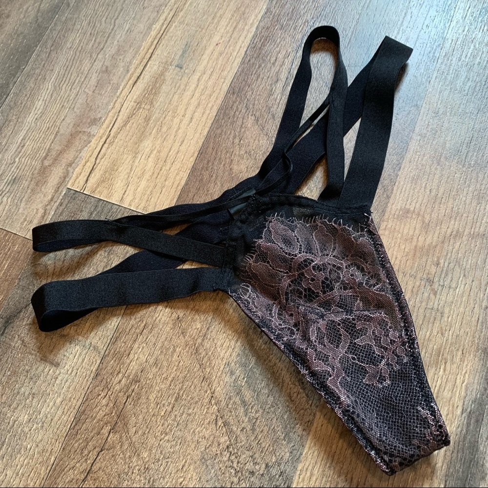 VS Very Sexy Strappy Banded Chantilly Lace Thong Panty